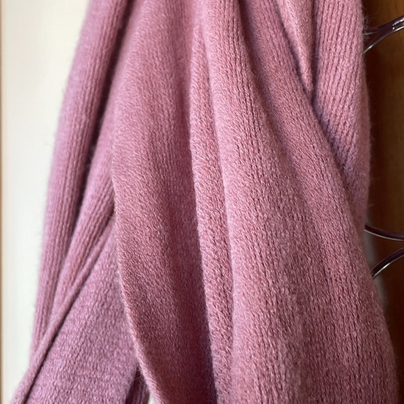 Muave Inifinity Scarf - Picture 2 of 2